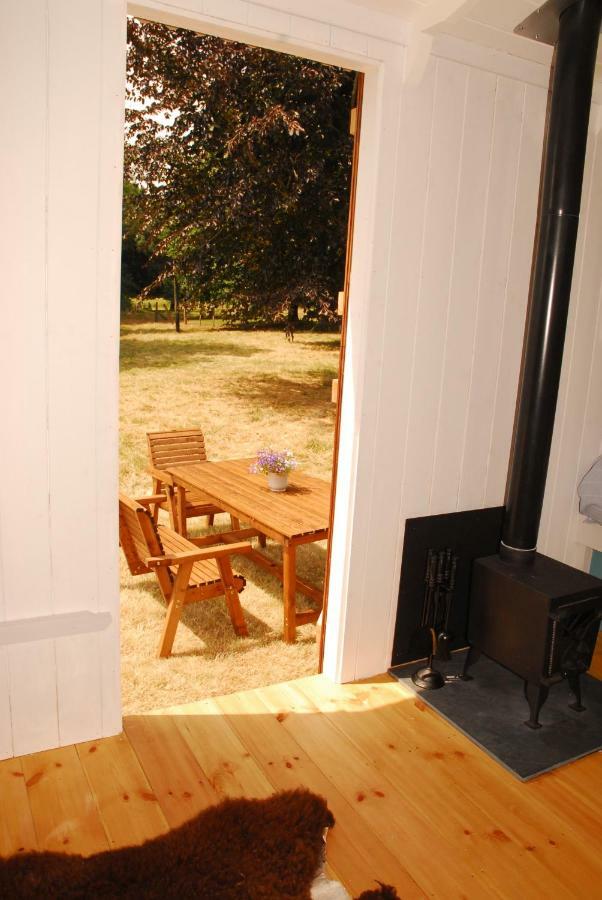 Bed and Breakfast Sindles Farm Эмсворт Экстерьер фото